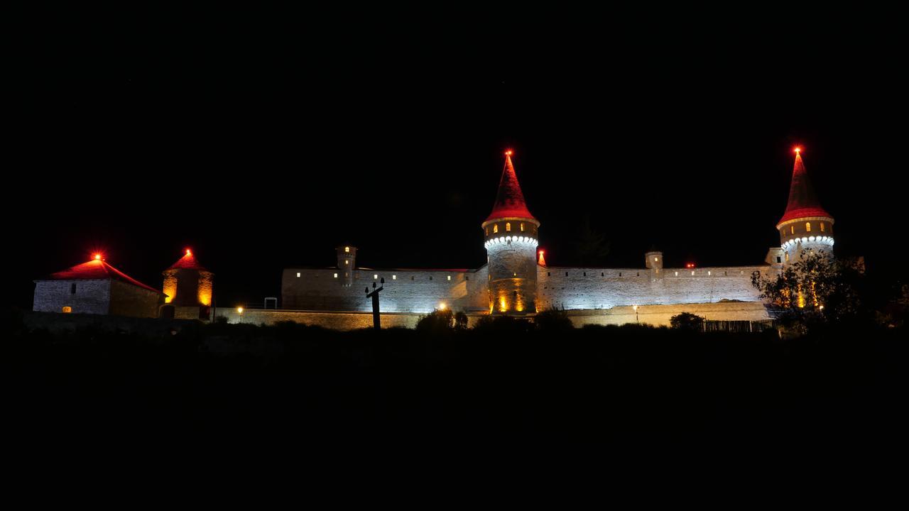 Hotel Nazar Stodolya Kamenec Podolský Exteriér fotografie